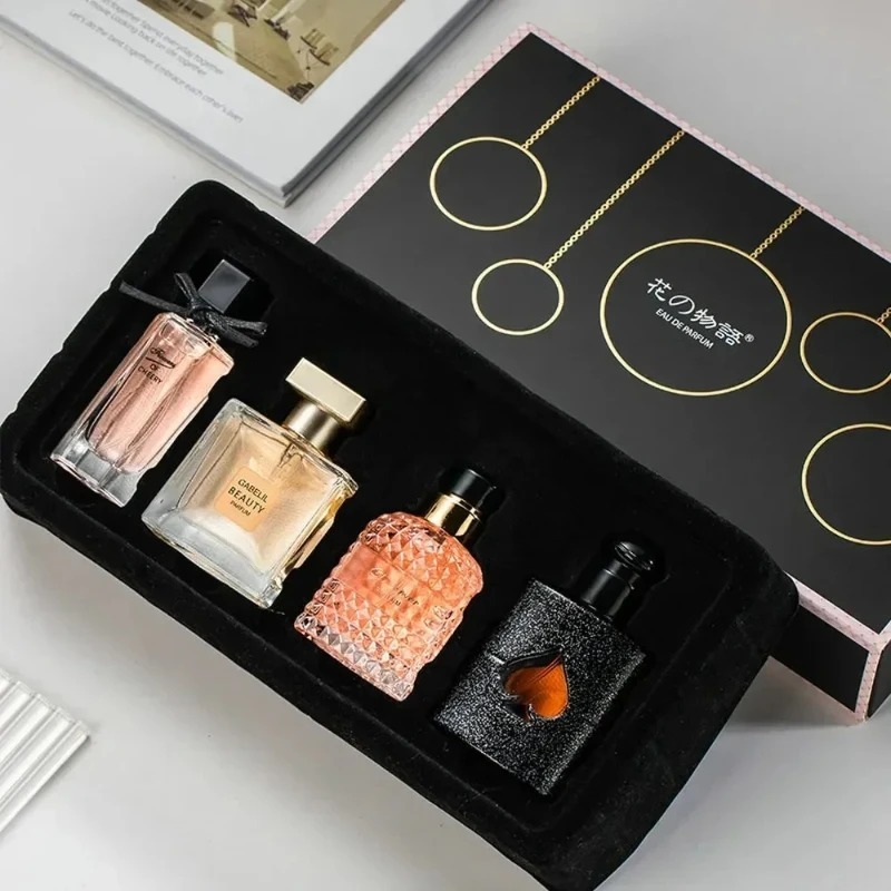 Women’s Perfume Gift Set of 4  - огляд і ціна The Collection Perfume Fragrance